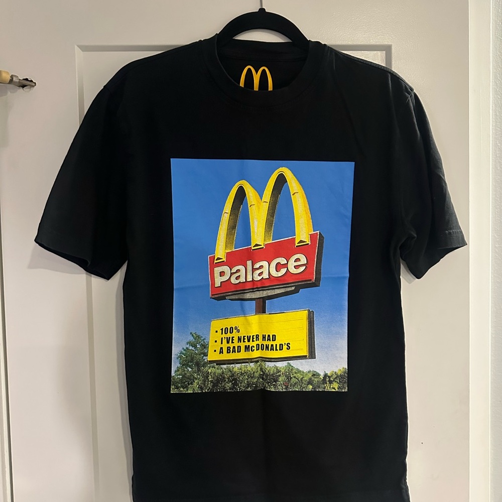 McDonald’s x Palace T-Shirt (LIKE NEW)